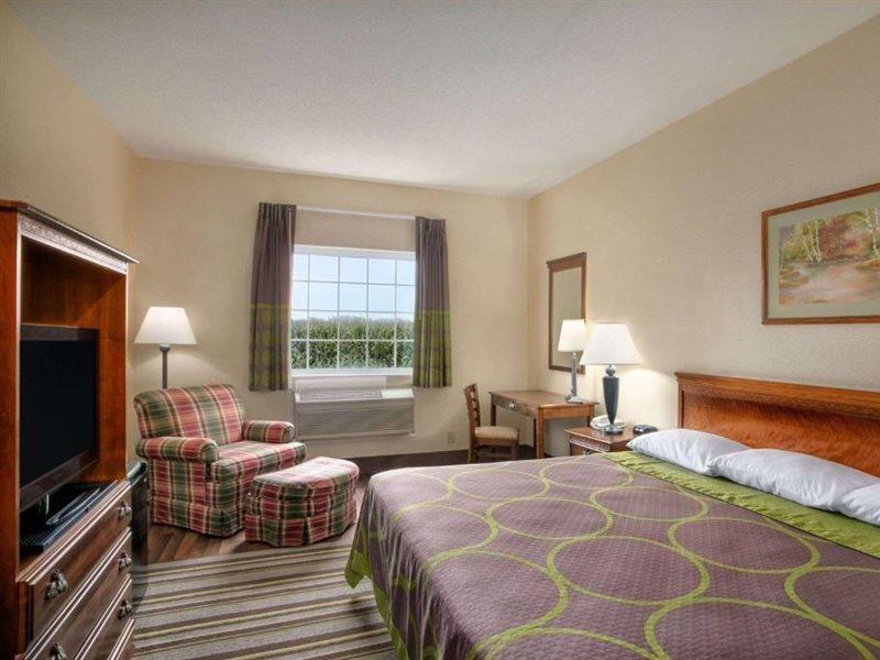 Super 8 By Wyndham Grayville Экстерьер фото