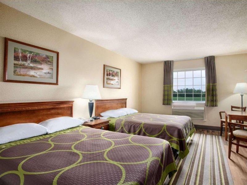 Super 8 By Wyndham Grayville Экстерьер фото
